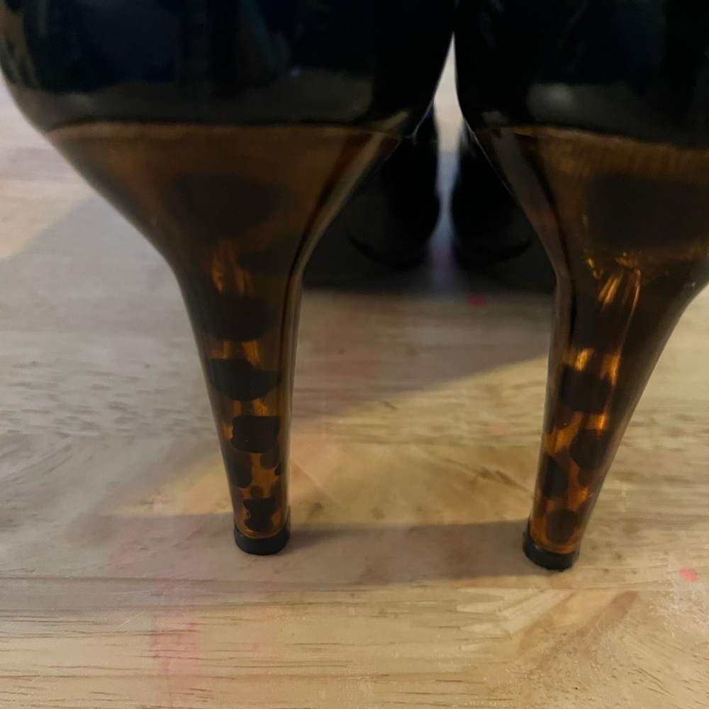 Jessica Siimson  Women’s Heel Shoes Size 5.5 Black